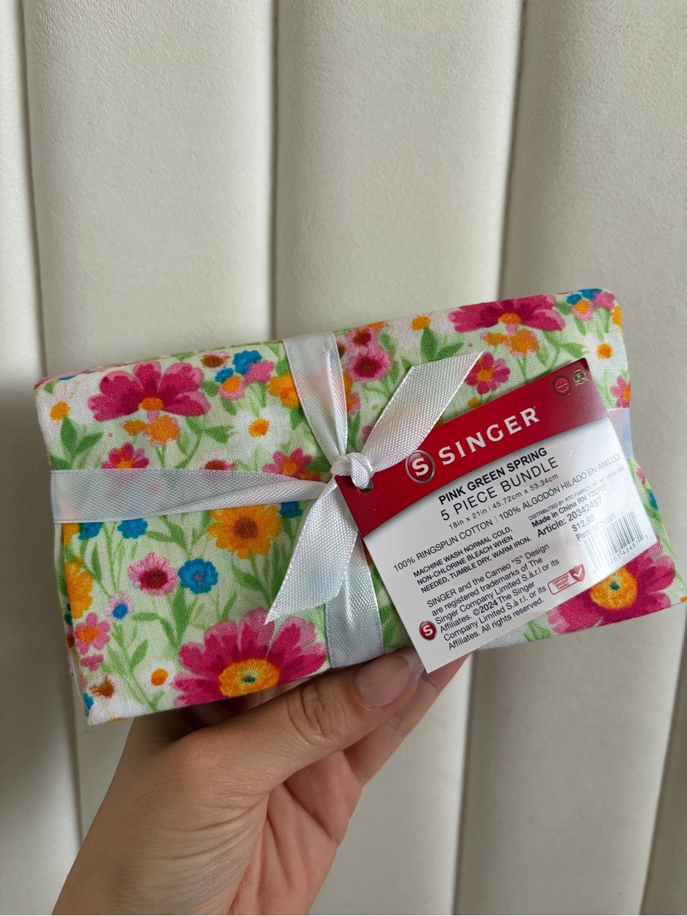 Pink Green Spring 5-Piece Fabric Singer Bundle